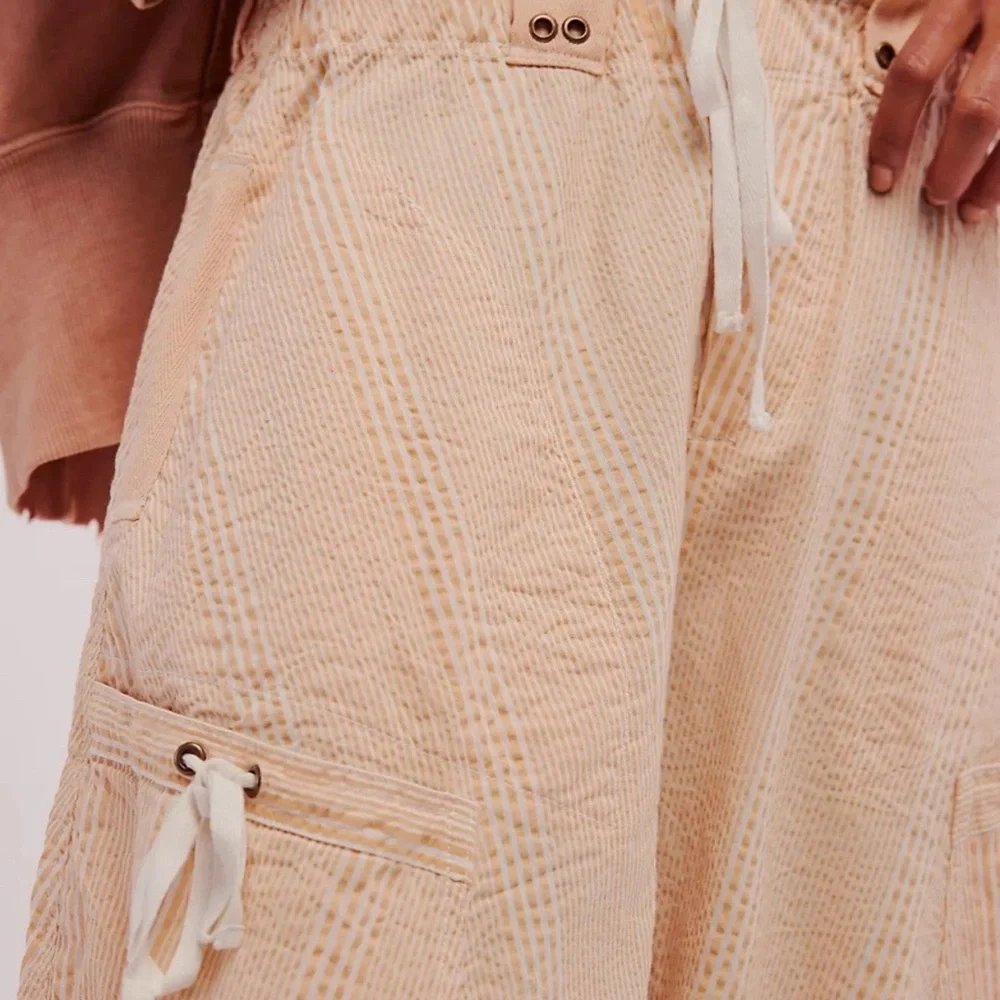 NWT Free People Outta Sight Parachute Pants Size L - Picture 3 of 8